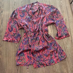 Vintage Victoria's Secret Bold Retro Paisley Satin Robe Red/Multicolor Size S